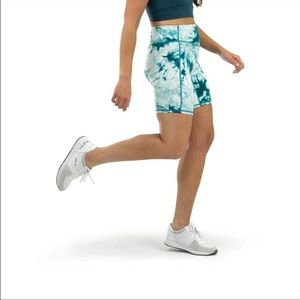 Balance Athletica/Vitality The Rider Short - Tie Dye Marine